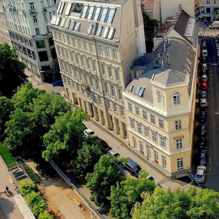 Marktwertanalyse für Wohn- und Geschäftshäuser in der Salzburger Altstadt – Ritter Immobilien.